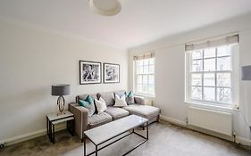 Pelham Court Apartments